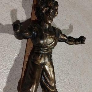 2000 Collectible Banda fun Dragon Ball ZBronzeGoku Figure Burger King 5"